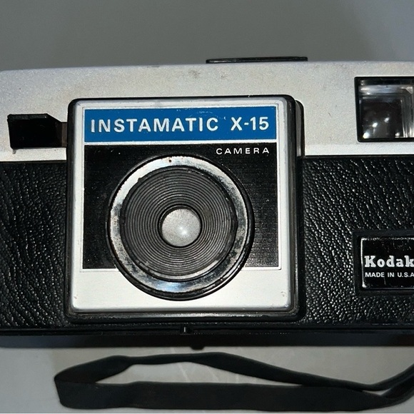 VINTAGE Kodak Instamatic X-15 Camera - Picture 3 of 14